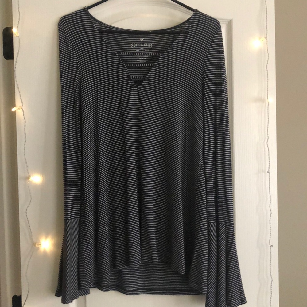 American Eagle soft and sexy long sleeve